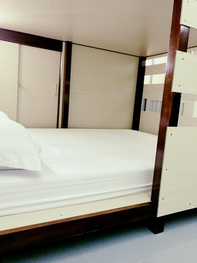 Bui Hostel Rach Gia Bagian luar foto