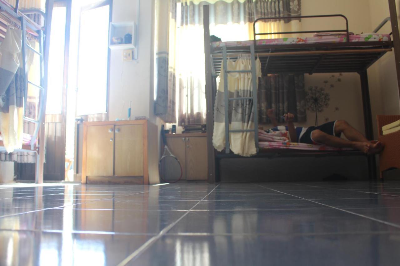 Bui Hostel Rach Gia Bagian luar foto