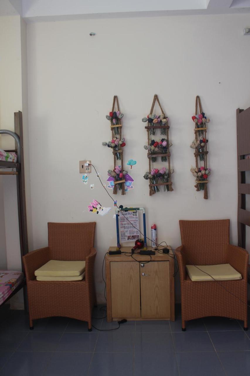Bui Hostel Rach Gia Bagian luar foto
